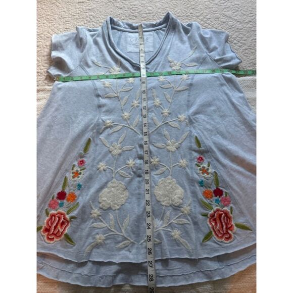 CAITE Embroidered V-neck Flowy Tunic Top, Heather Blue, Medium. - Picture 6 of 6